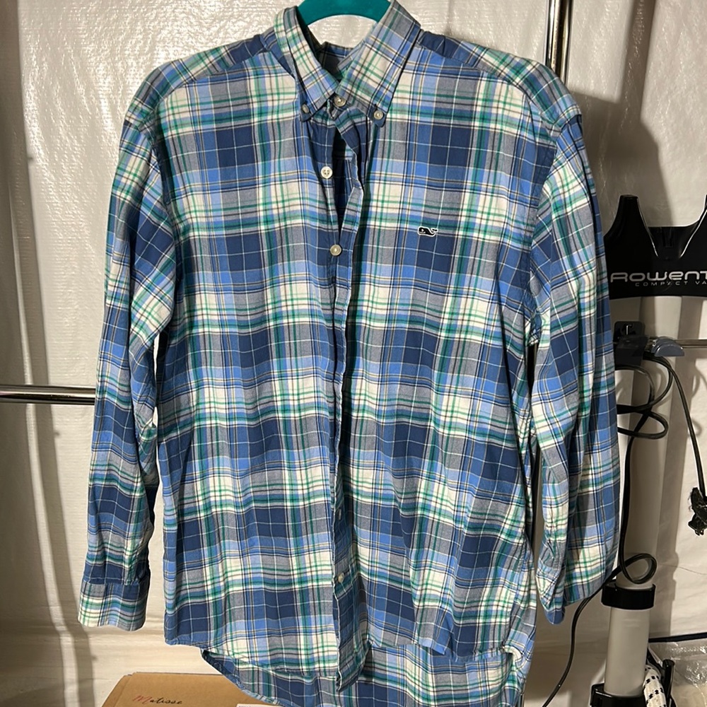 Men’s Vineyard Vines button-down shirt
